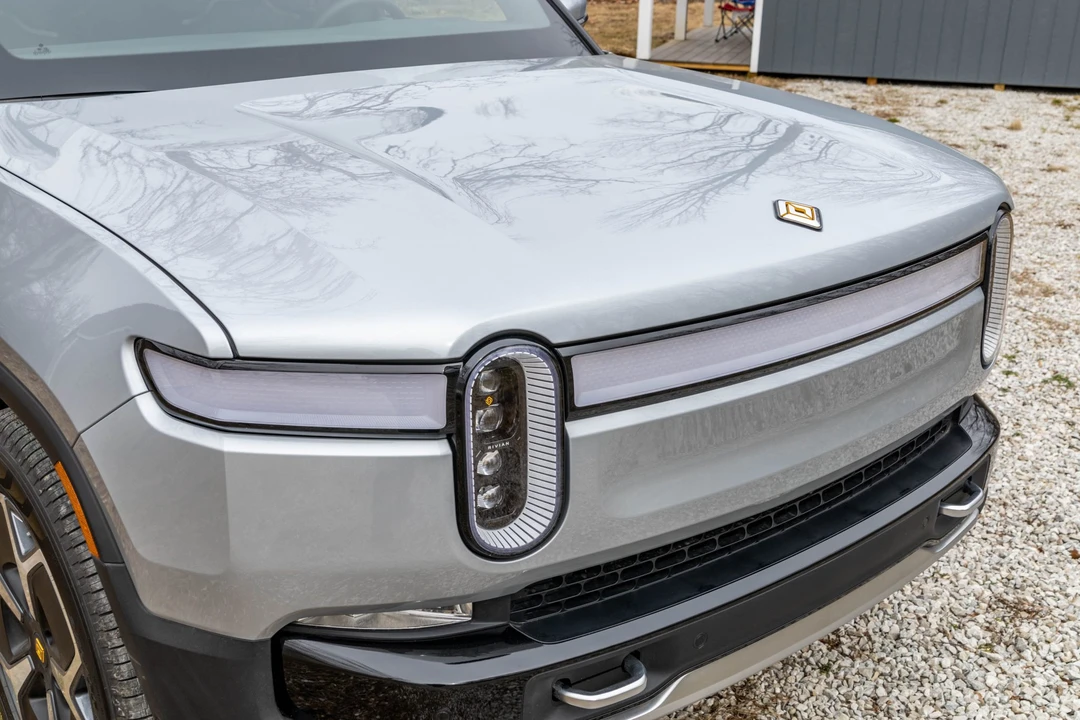 2023 Rivian R1T - Image 13 of 31