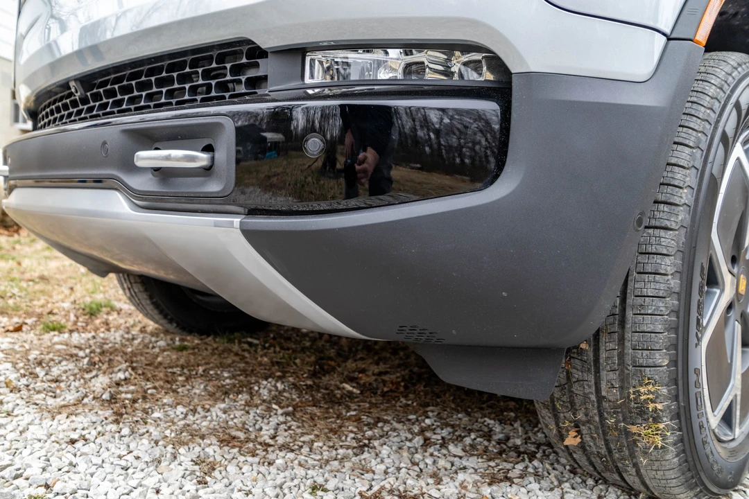 2023 Rivian R1T - Image 25 of 31