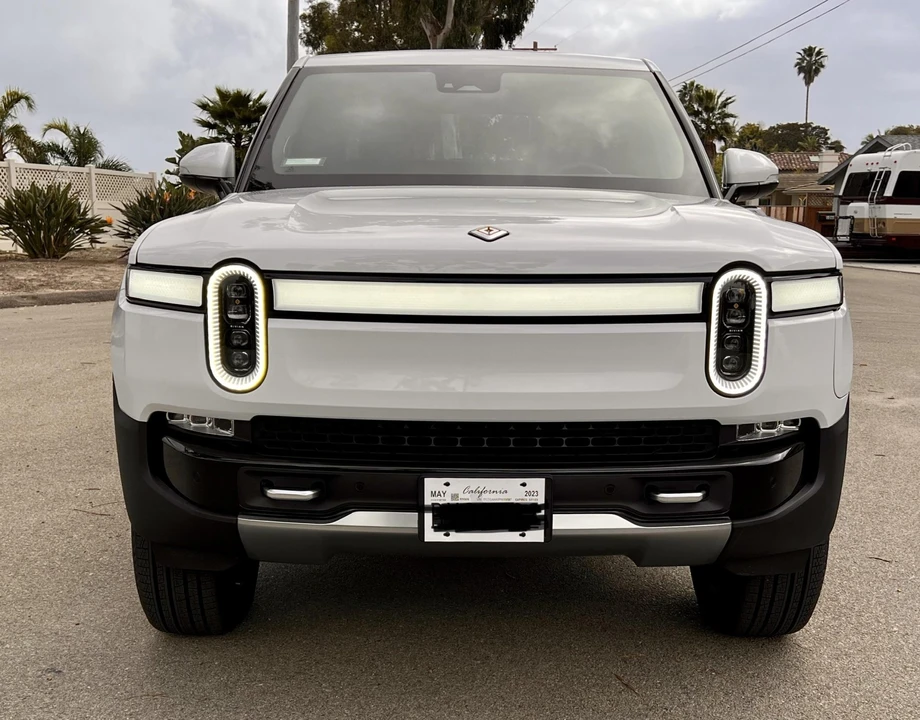 2023 Rivian R1T - Image 11 of 31