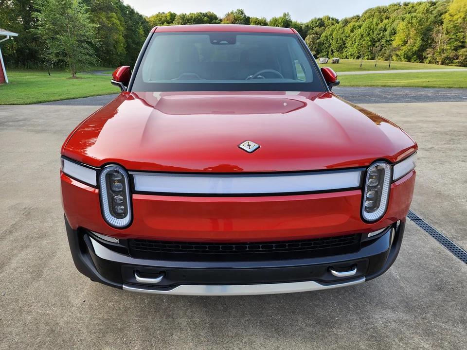 2023 Rivian R1T - Image 3 of 31