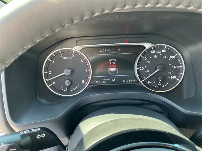 2023 Nissan Rogue - Image 19 of 24
