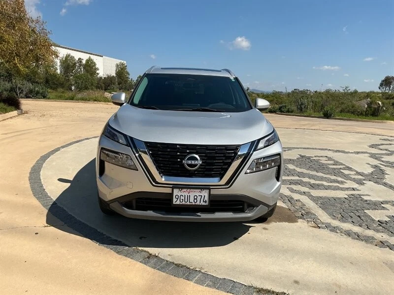 2023 Nissan Rogue - Image 2 of 24
