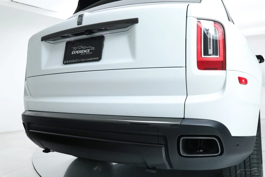2023 Rolls-Royce Cullinan Black Badge - Image 16 of 21