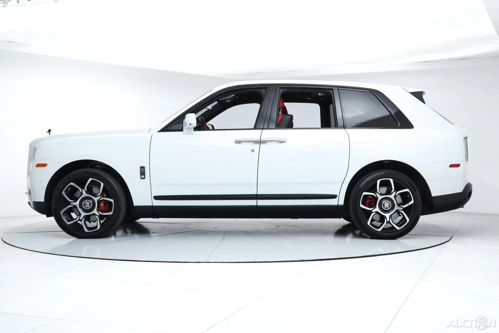 2023 Rolls-Royce Cullinan Black Badge - Image 2 of 21