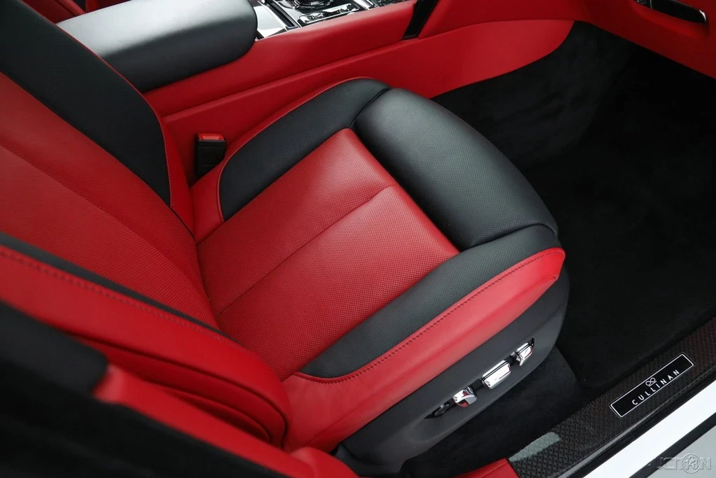 2023 Rolls-Royce Cullinan Black Badge - Image 20 of 21
