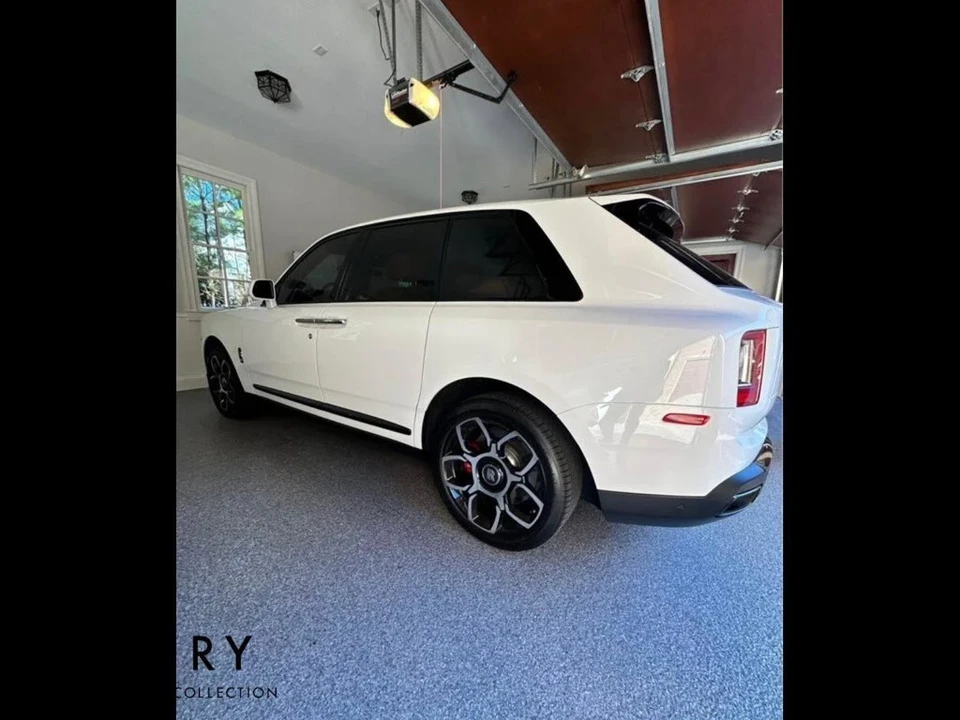 2023 Rolls-Royce Cullinan Black Badge - Image 2 of 12