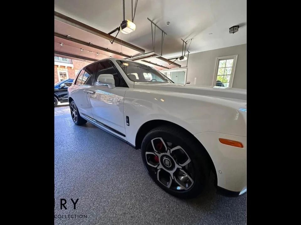 2023 Rolls-Royce Cullinan Black Badge - Image 4 of 12