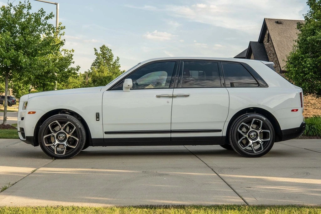 2023 Rolls-Royce Cullinan Black Badge - Image 3 of 24