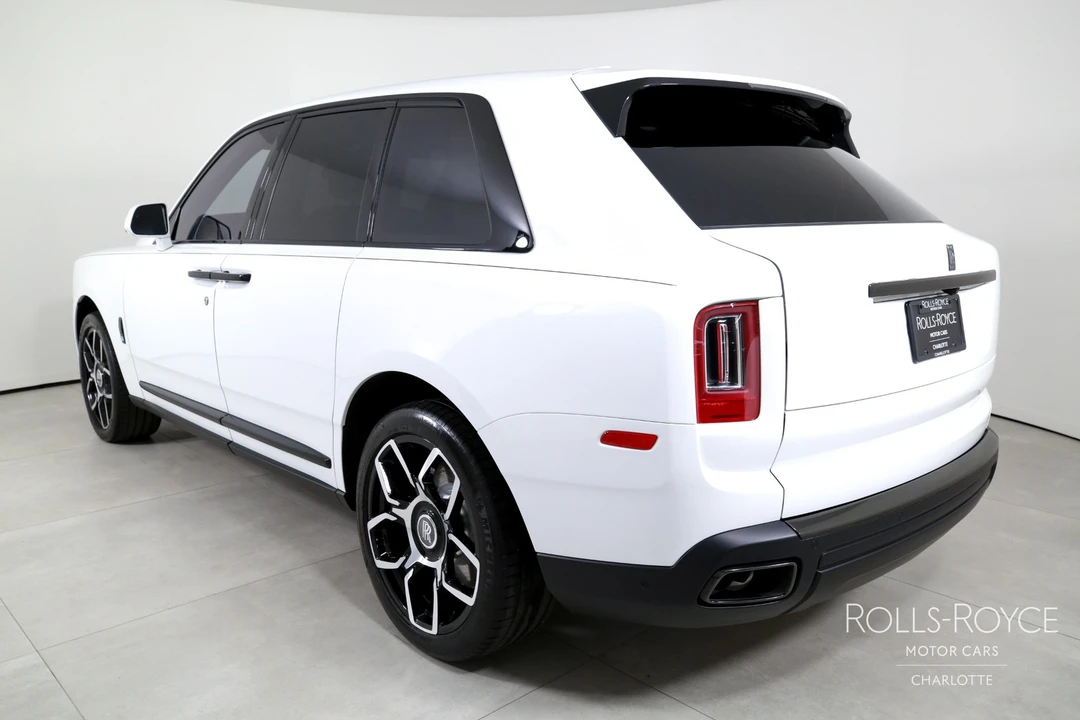2023 Rolls-Royce Cullinan Black Badge - Image 8 of 12