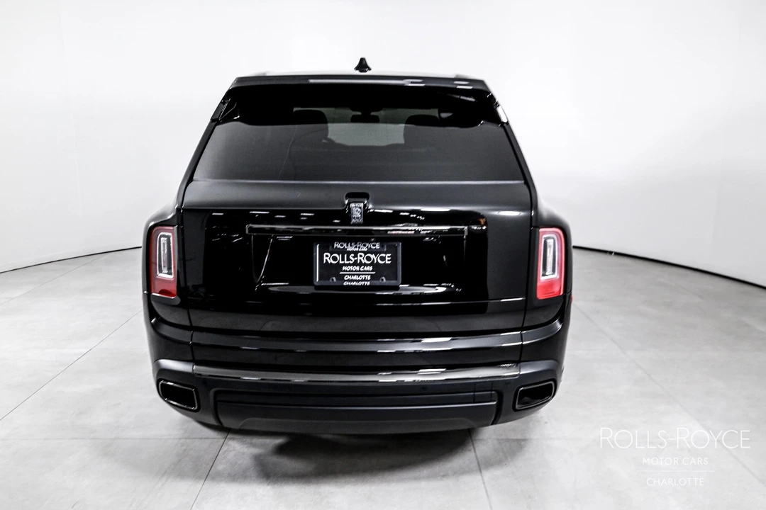 2023 Rolls-Royce Cullinan Black Badge - Image 8 of 12