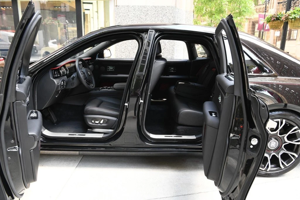 2023 Rolls-Royce Ghost Black Badge 2nd Gen - Image 8 of 12