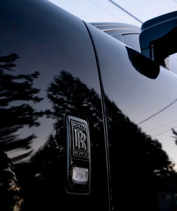 2023 Rolls-Royce Cullinan - Image 8 of 11