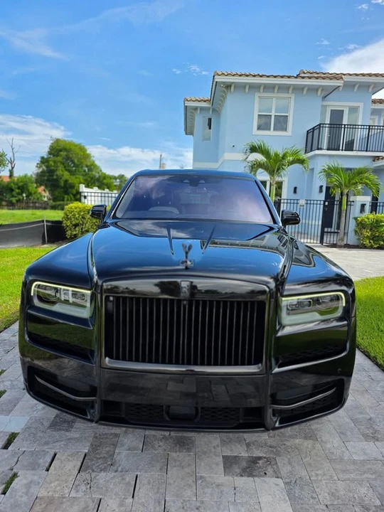 2023 Rolls-Royce Cullinan Black Badge - Image 2 of 10