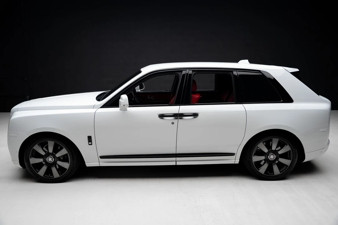 2023 Rolls-Royce Cullinan - Image 17 of 31