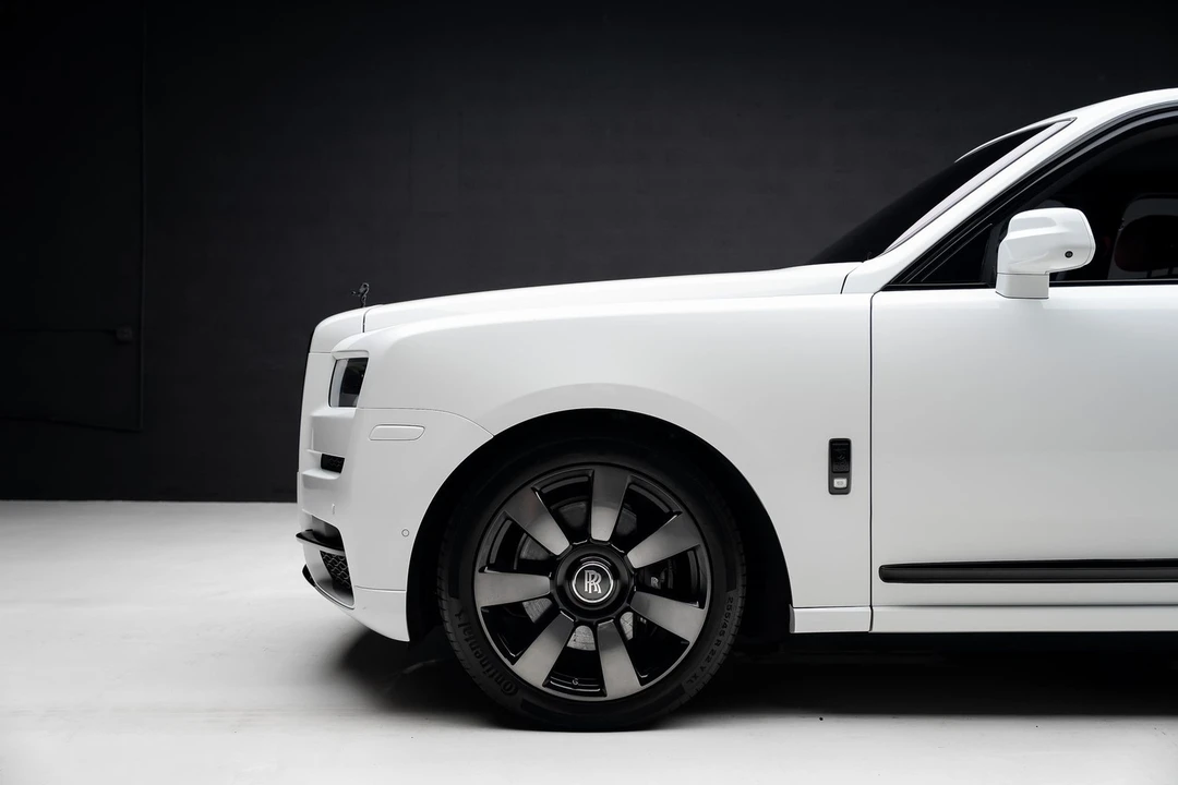2023 Rolls-Royce Cullinan - Image 19 of 31