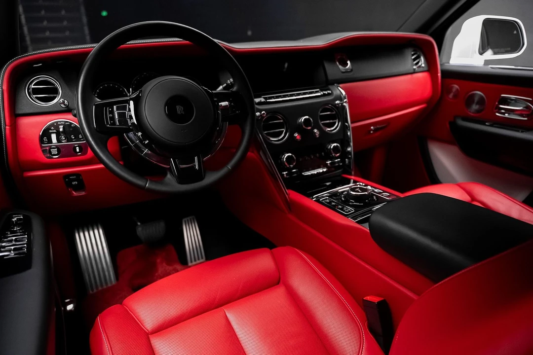 2023 Rolls-Royce Cullinan - Image 3 of 31