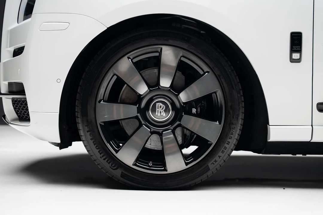 2023 Rolls-Royce Cullinan - Image 20 of 31