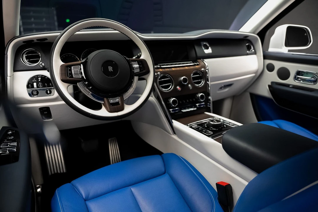 2023 Rolls-Royce Cullinan - Image 3 of 31