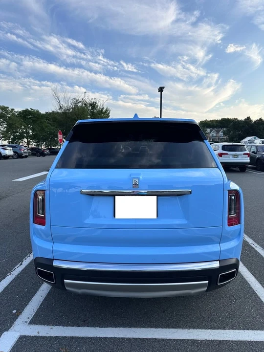 2023 Rolls-Royce Cullinan - Image 3 of 4