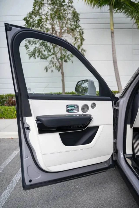 2023 Rolls-Royce Cullinan - Image 9 of 20