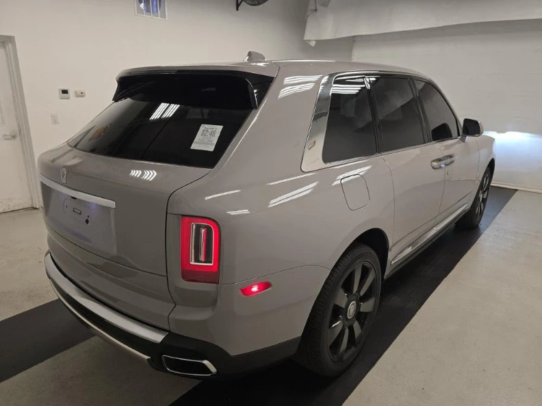 2023 Rolls-Royce Cullinan - Image 3 of 16