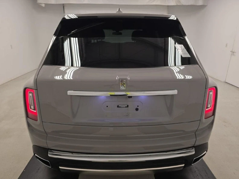 2023 Rolls-Royce Cullinan - Image 4 of 16