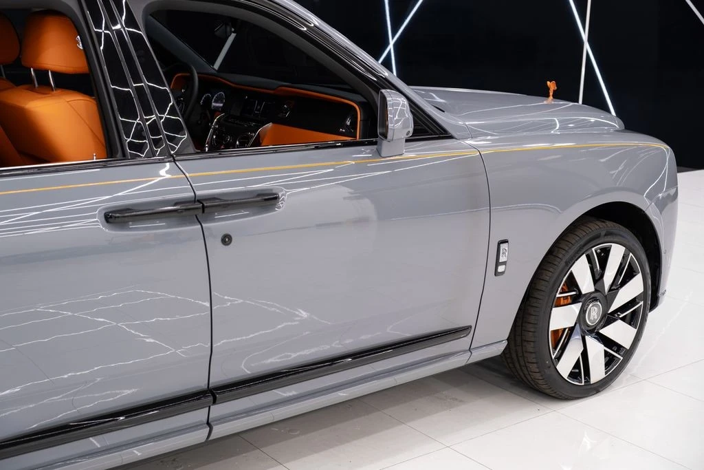 2023 Rolls-Royce Cullinan - Image 12 of 21