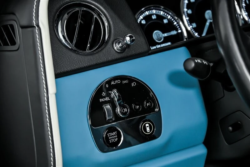 2023 Rolls-Royce Cullinan - Image 23 of 31