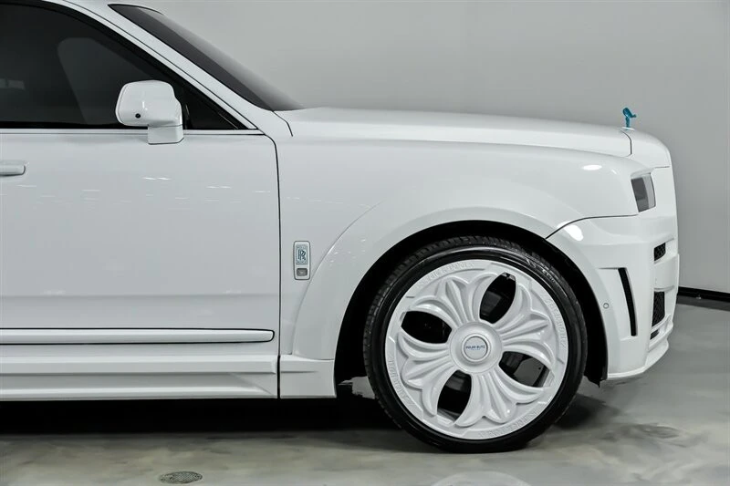 2023 Rolls-Royce Cullinan - Image 15 of 21