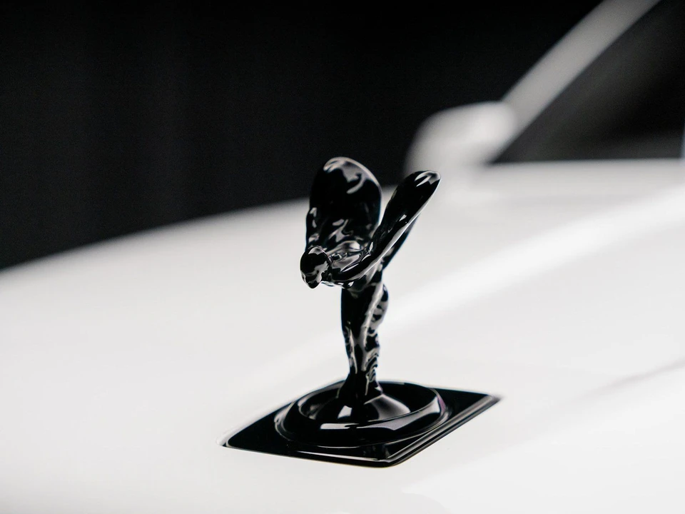 2023 Rolls-Royce Cullinan - Image 3 of 12