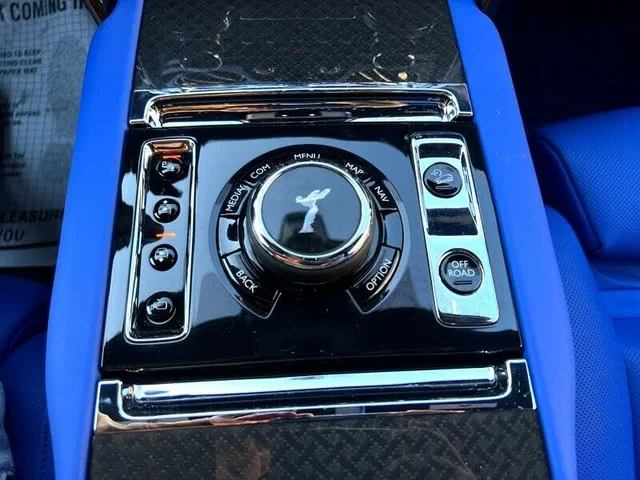 2023 Rolls-Royce Cullinan Black Badge - Image 17 of 20