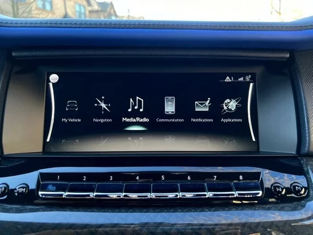 2023 Rolls-Royce Cullinan Black Badge - Image 15 of 20