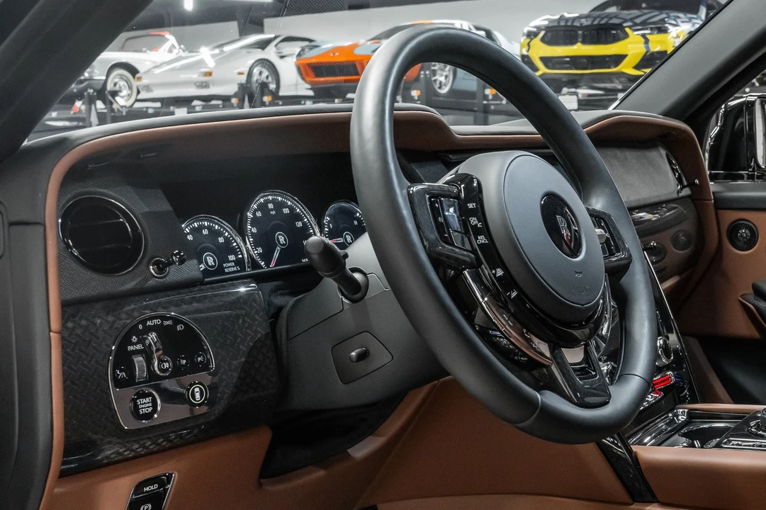 2023 Rolls-Royce Cullinan Black Badge - Image 12 of 21