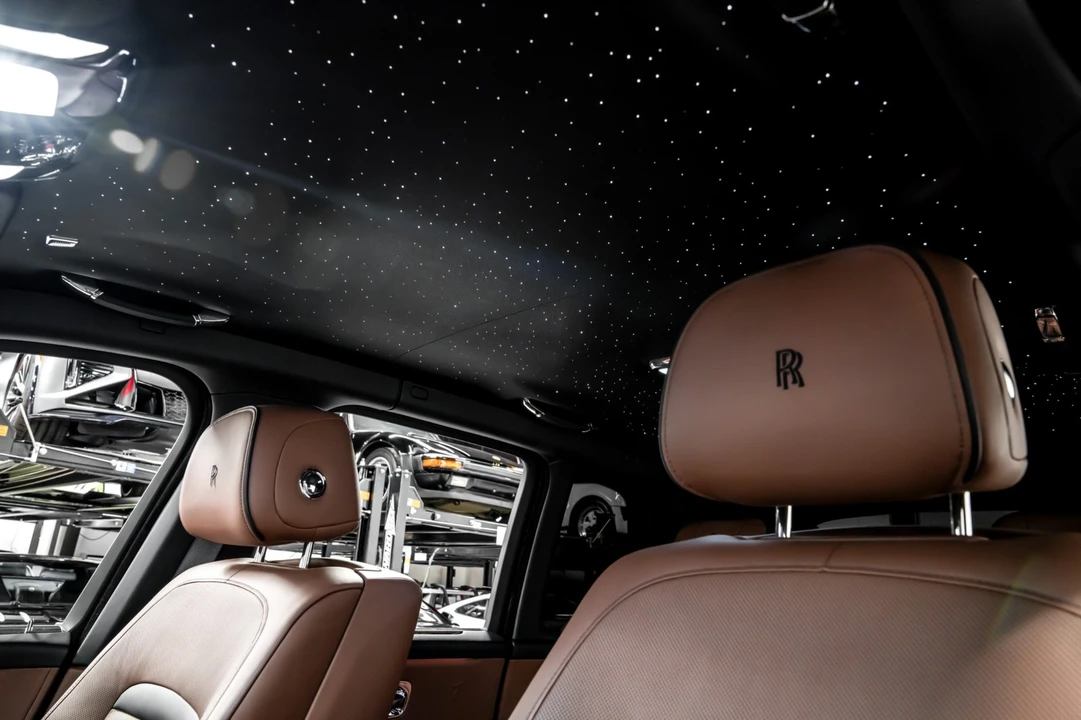 2023 Rolls-Royce Cullinan Black Badge - Image 17 of 21