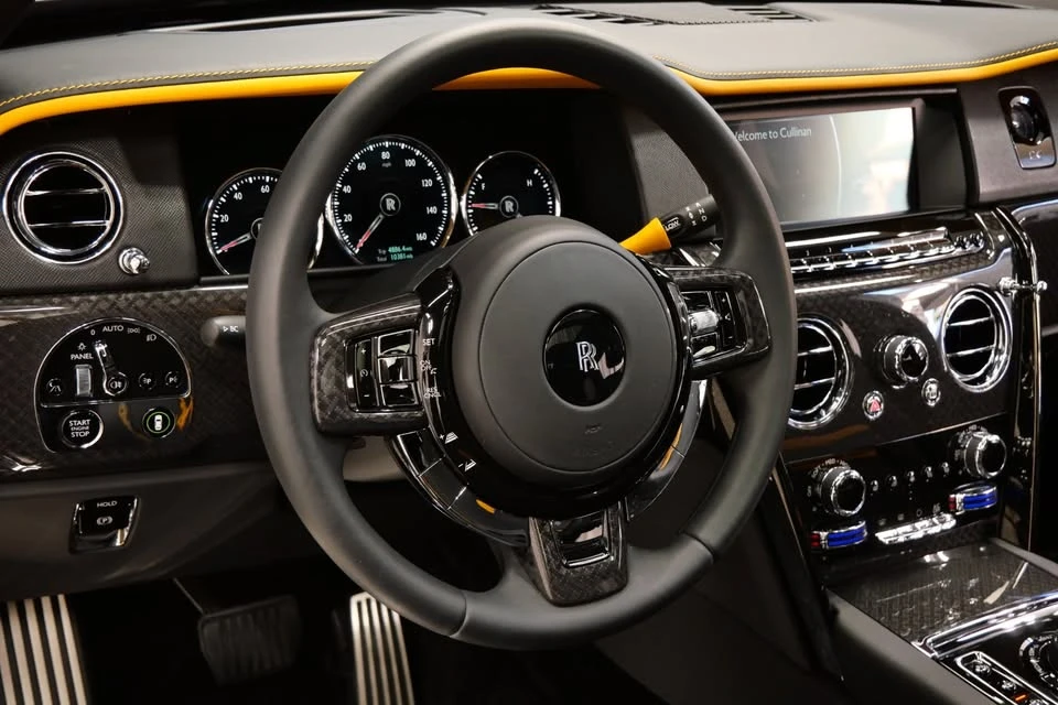 2023 Rolls-Royce Cullinan Black Badge - Image 12 of 19