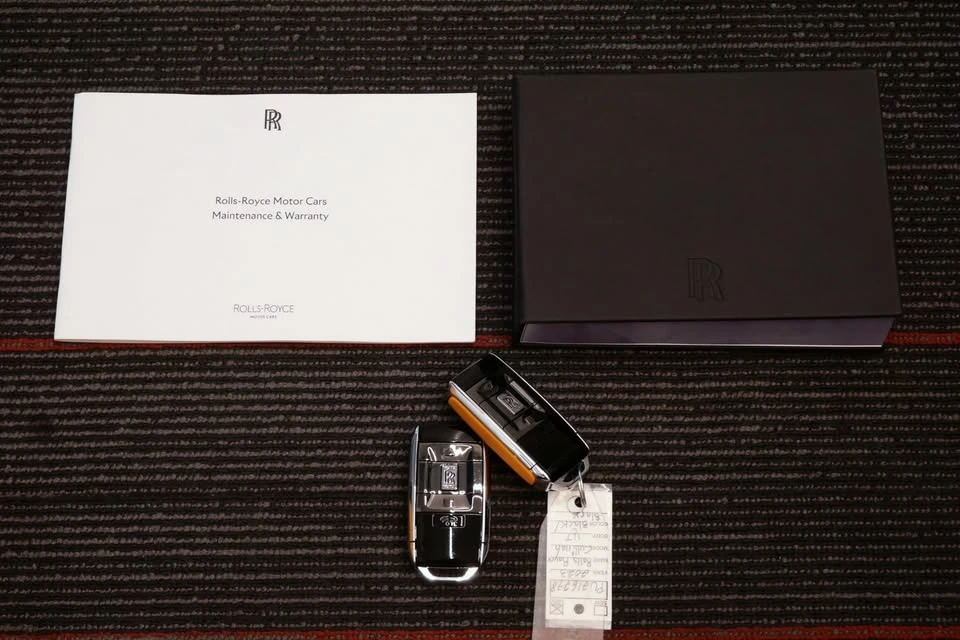 2023 Rolls-Royce Cullinan Black Badge - Image 17 of 19