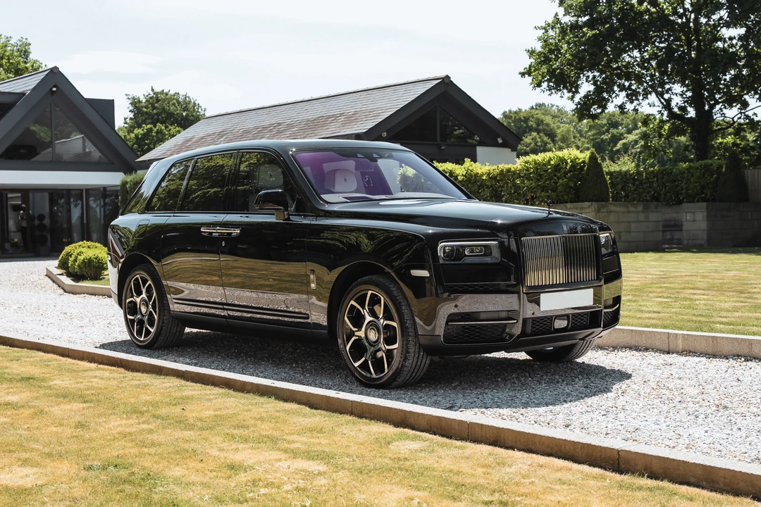 2023 Rolls-Royce Cullinan Black Badge - Image 17 of 31