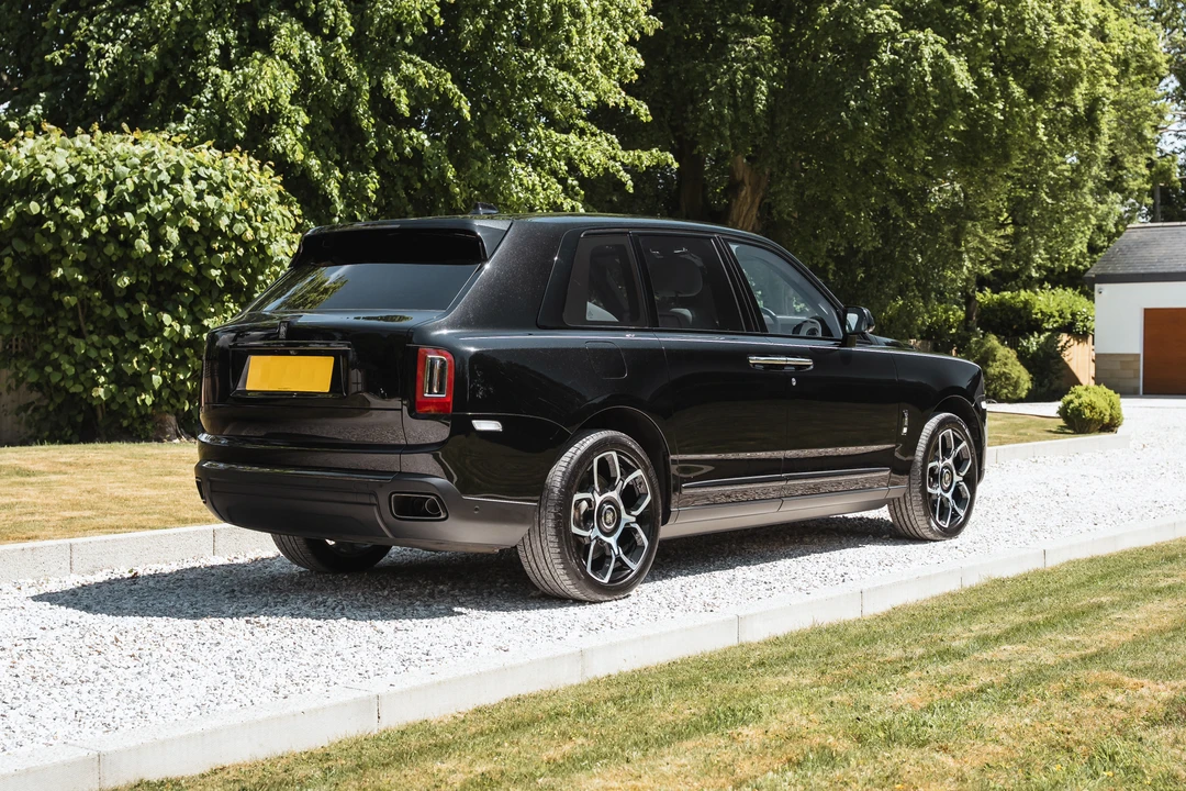 2023 Rolls-Royce Cullinan Black Badge - Image 15 of 31