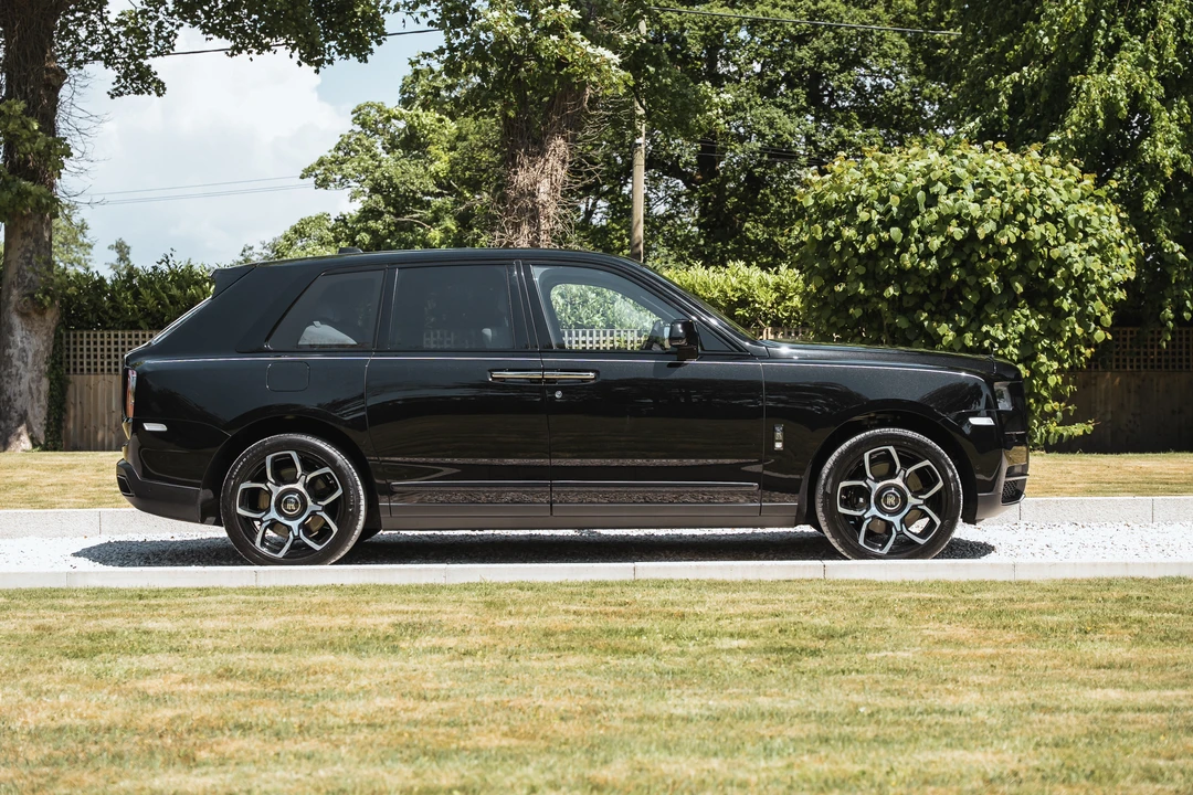 2023 Rolls-Royce Cullinan Black Badge - Image 8 of 31