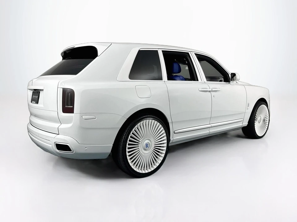 2023 Rolls-Royce Cullinan Black Badge - Image 5 of 31