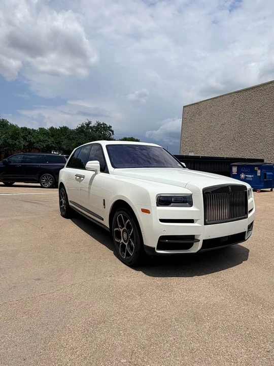 2023 Rolls-Royce Cullinan Black Badge - Image 11 of 15