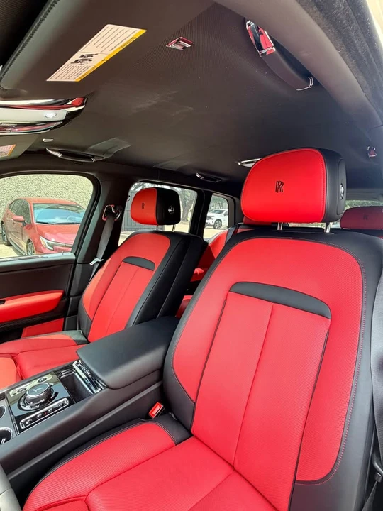 2023 Rolls-Royce Cullinan Black Badge - Image 9 of 15
