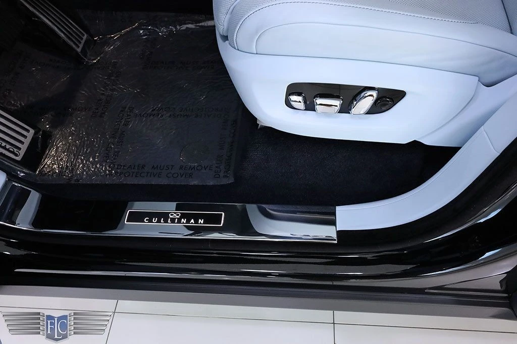 2023 Rolls-Royce Cullinan Black Badge - Image 12 of 12