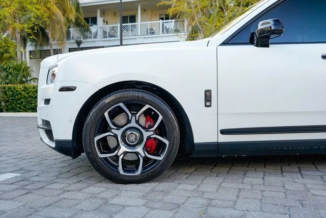 2023 Rolls-Royce Cullinan Black Badge - Image 11 of 21