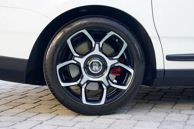 2023 Rolls-Royce Cullinan Black Badge - Image 30 of 31