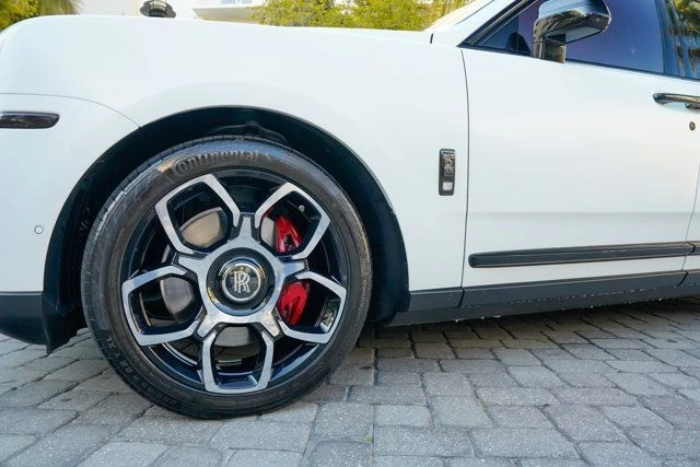 2023 Rolls-Royce Cullinan Black Badge - Image 10 of 21
