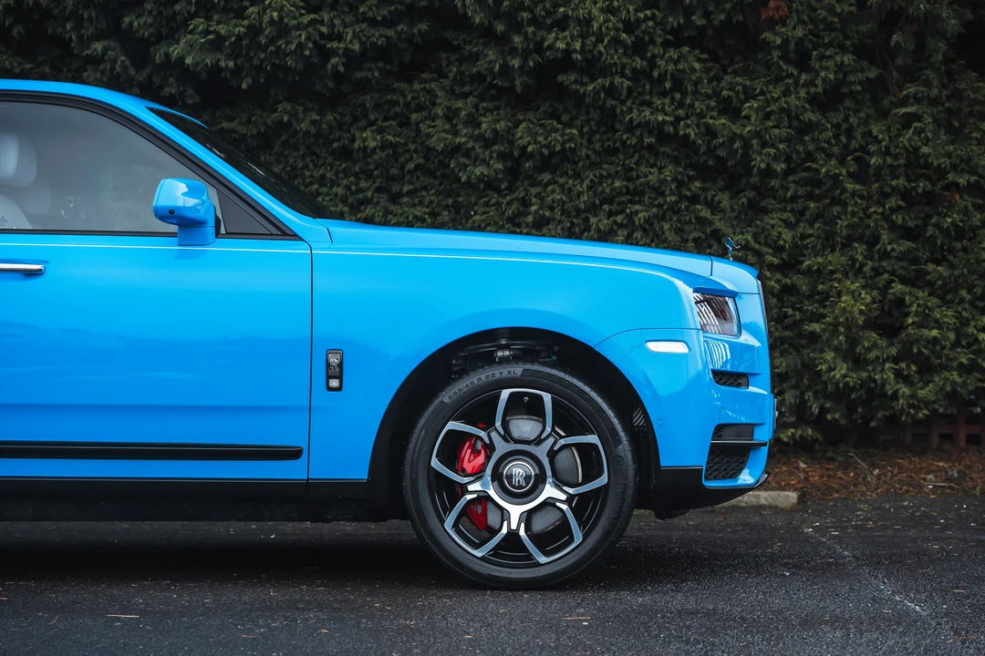 2023 Rolls-Royce Cullinan Black Badge - Image 24 of 31