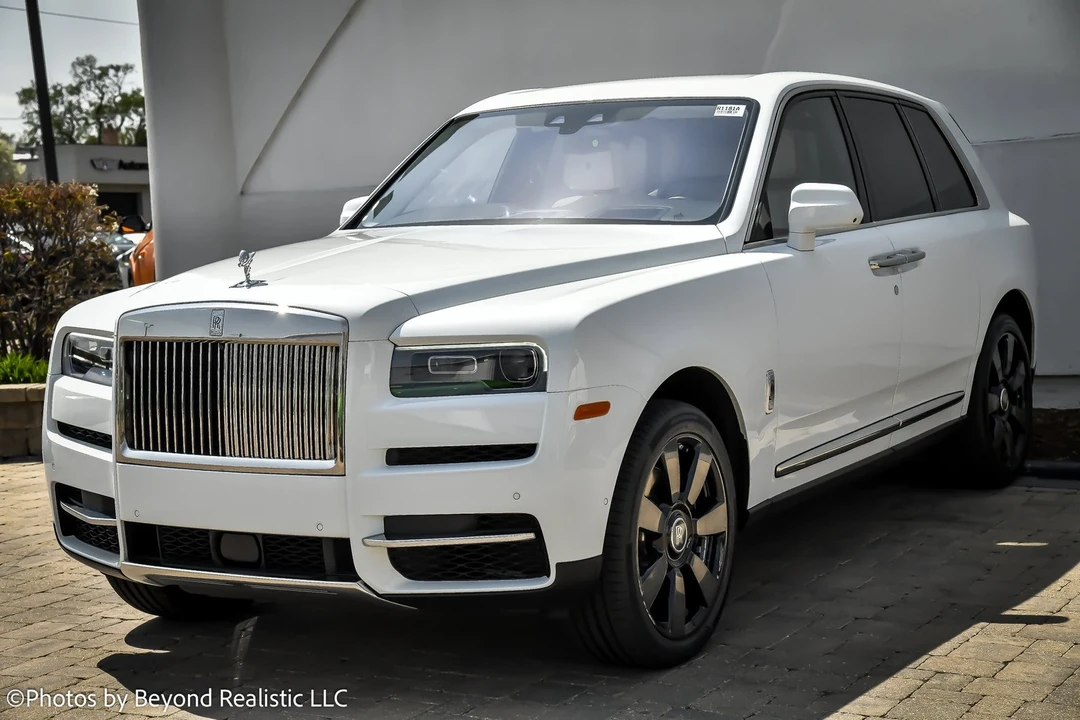 2023 Rolls-Royce Cullinan - Image 4 of 12