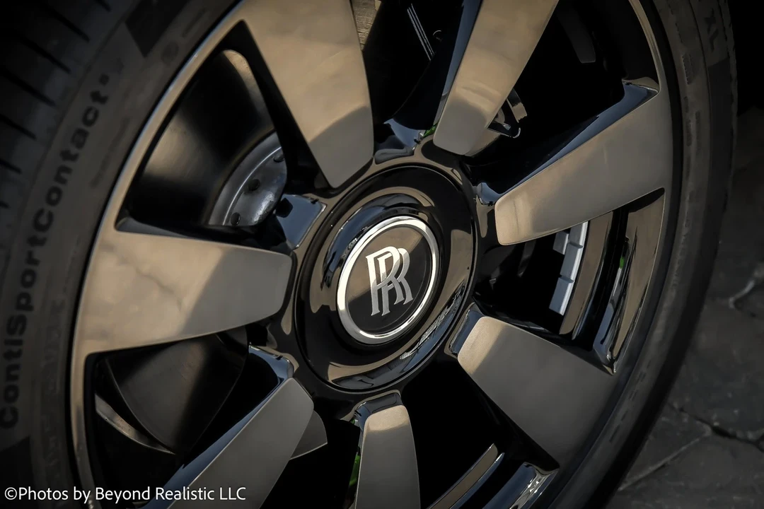 2023 Rolls-Royce Cullinan - Image 13 of 21