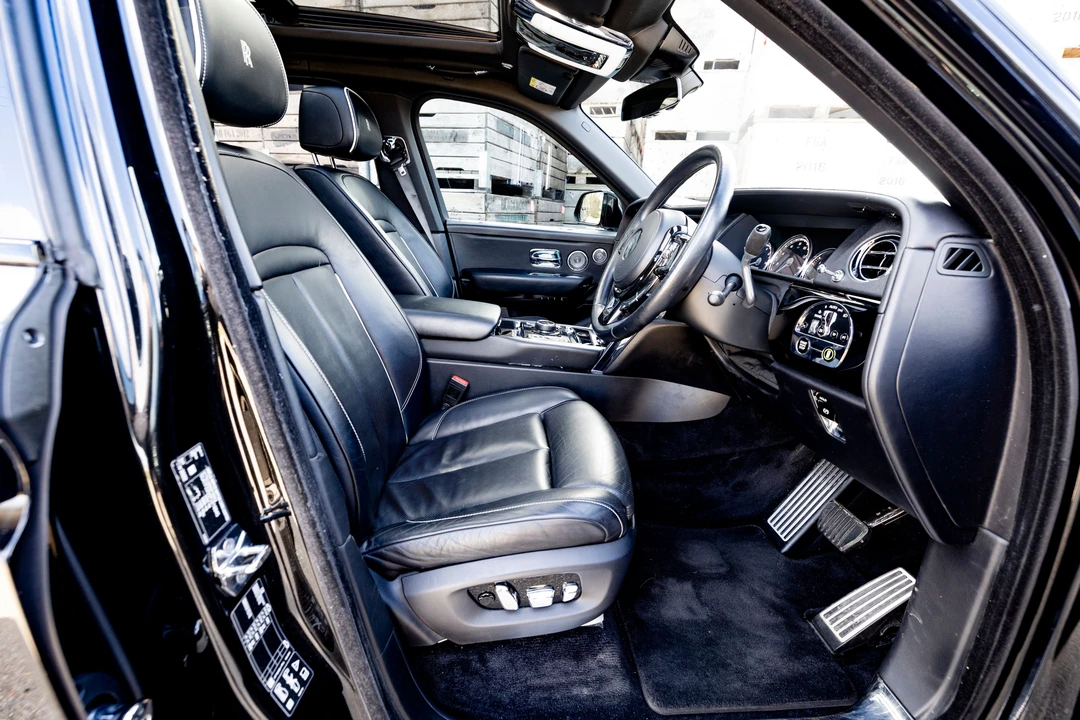 2023 Rolls-Royce Cullinan - Image 16 of 31